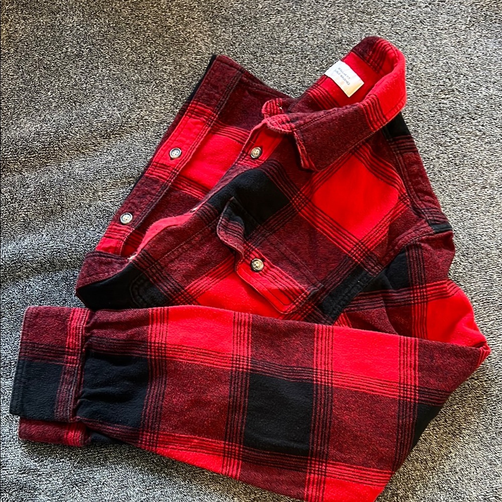 Old Navy Men's Red and Black Plaid Shirt